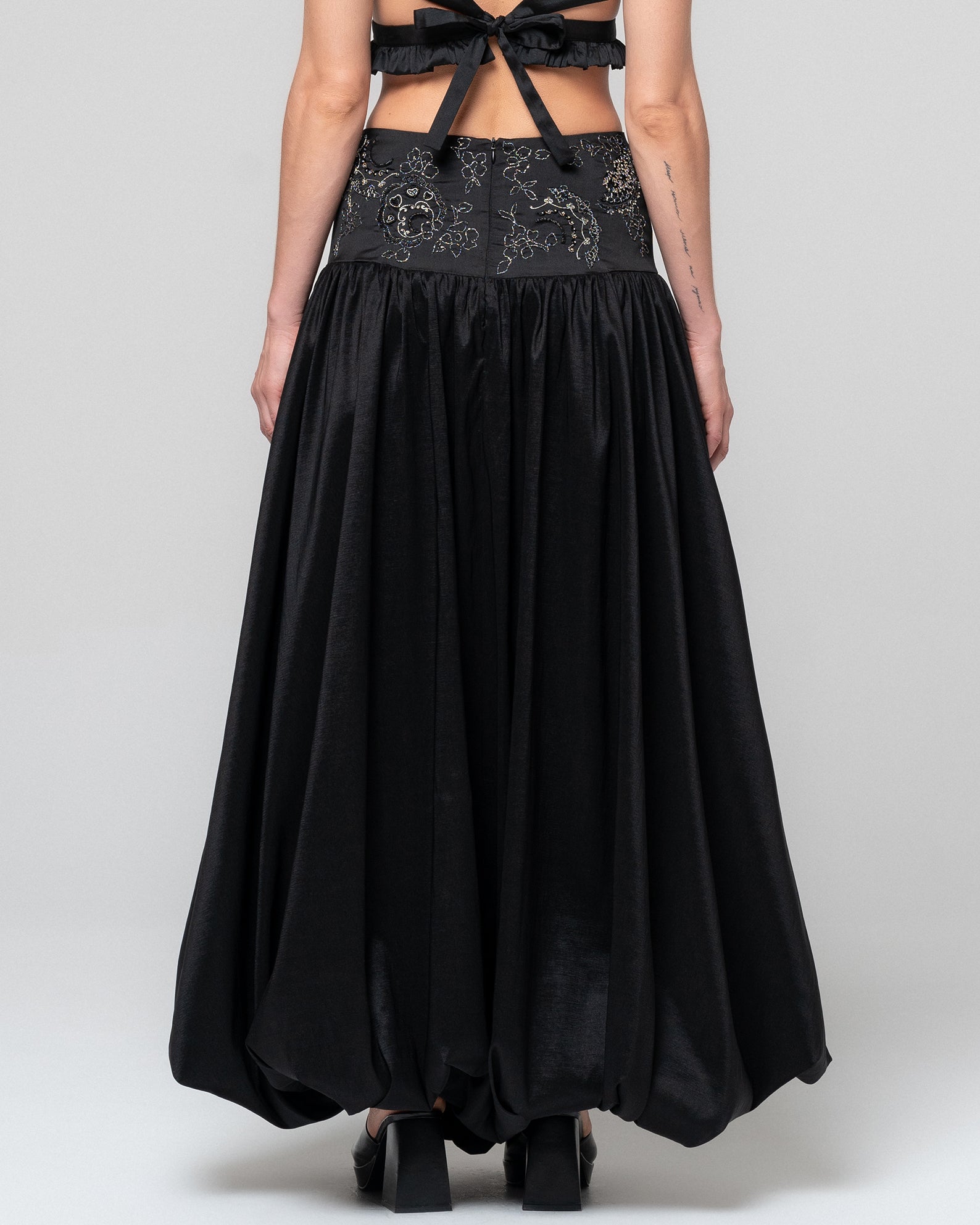 スカート ERMANNO SCERVINO Long cloth skirt Black Ermanno Scervino Black Long cloth skirt for Women Online USA